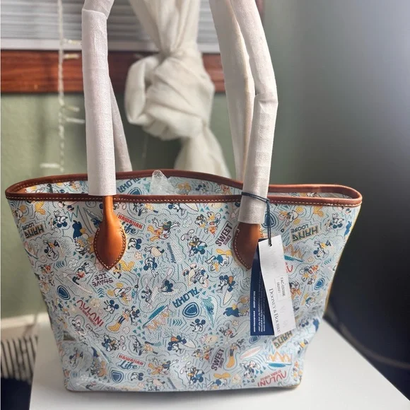 Dooney & Bourke Aulani Disney Tote Bag